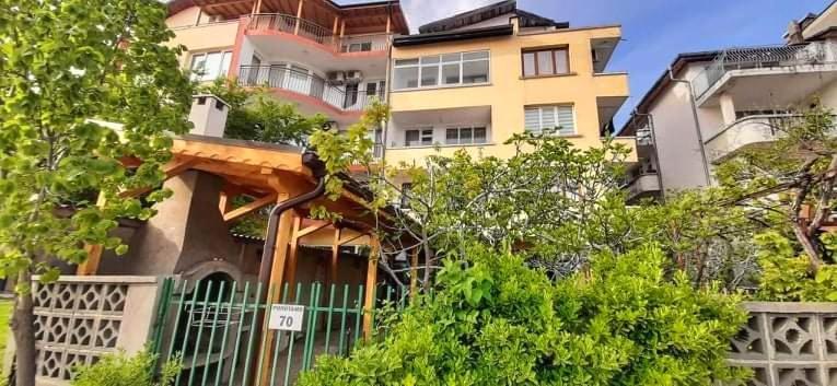 Family House Primorsko Apartment Exterior photo